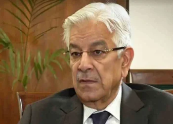 وزیر دفاع: خیبر پختونخوا کو افغانستان سے آزادانہ معاملات کی اجازت نہیں دی جائے گی