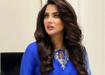 اگرشوہر کہتا شوبز چھوڑ دو،پردہ کرو ،تو میں ان کی بات مانتی: فضا علی