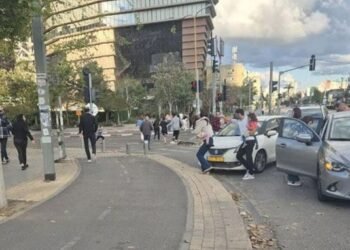 یمن کا اسرائیل پر میزائل حملہ، تل ابیب میں خوف و ہراس، خطرے کے سائرن بجنے لگے