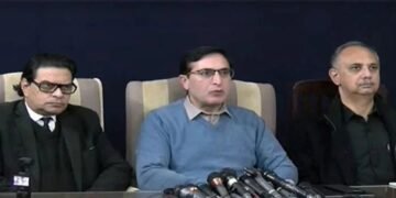 فہرست کے علاوہ کوئی فرد عمران خان سے ملاقات نہیں کریگا، پی ٹی آئی کی سیاسی کمیٹی کا فیصلہ