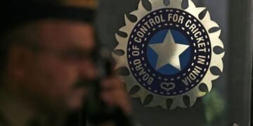 بورڈر گواسکر ٹرافی میں بدترین شکست پر بھارتی بورڈ کا ایکشن، ٹیم کے متعدد کوچز فارغ