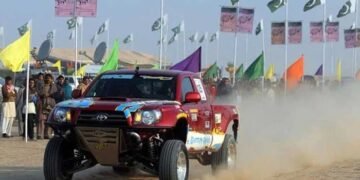 تھر میں “نو مور کینالز” کے بینرز کے ساتھ جیپ ریلی کا شاندار آغاز