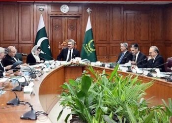 جوڈیشل کمیشن میں بڑی تبدیلی: 4 ریٹائرڈ ججز بطور رکن مقرر