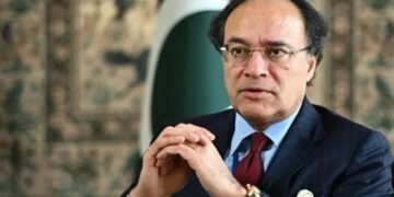 ”تنخواہ دار طبقے کے لیے بڑی خوشخبری ،“ وزیر خزانہ کا بجٹ 2025 میں ریلیف کا اعلان