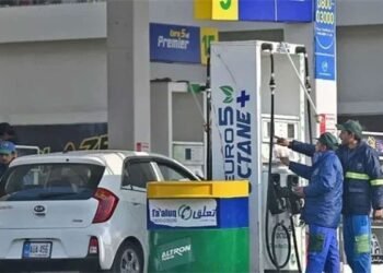 پیٹرول پمپس پر چوری اور اسمگلنگ کے بڑھتے واقعات پر قابو پانے کے لیے وزارتِ پیٹرولیم کا بڑا اقدام