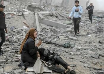 اسرائیلی فوج کی اندھا دھند فائرنگ سے 30 فلسطینی شہید،