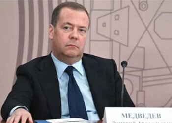 کئی ممالک ایران کو ایٹمی ہتھیار دینے کے لیے تیار ہیں! روسی نائب سربراہ کا انکشاف