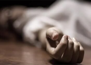 مردان میں پسند کی شادی کرنے والے میاں بیوی پر 17 سال بعد قاتلانہ حملہ، جان سے ہاتھ دھو بیٹھے