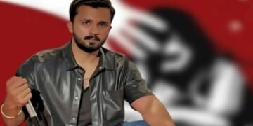 رجب بٹ کا زیادتی و بلیک میلنگ کے الزامات پر ردِعمل، سوشل میڈیا صارفین کی شدید تنقید