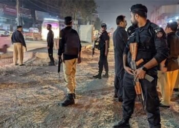 کراچی: لیاری گینگ وار کا بدنام دہشت گرد نوید عرف “کپی” پولیس مقابلے میں مارا گیا