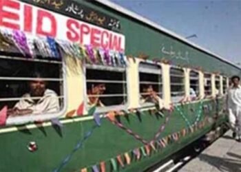 حنیف عباسی کا بڑا اعلان: عیدالاضحیٰ پر 5 خصوصی ٹرینیں چلائی جائیں گی