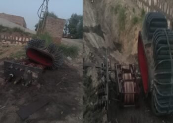 حکیم سندیلو (تحصیل باکرانی، ضلع لاڑکانہ) میں ٹرانسفارمر چوری کی کوشش ناکام، گاؤں کے باشندوں کا احتجاجی اشارہ