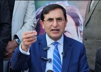 کیا خان صاحب کی رہائی ایک بار پھر تاخیر کا شکار؟ بیرسٹر گوہر نے خاموشی توڑ دی