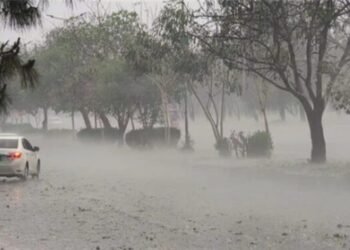 بارشوں کا خطرہ! ڈیفنس و کلفٹن میں ایمرجنسی پلان ایکٹیویٹ