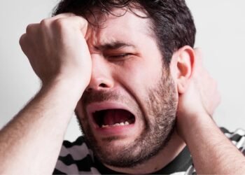 کیا مردوں کے مصنوعی یا مگرمچھ آنسو واقعی لوگوں پر اثر رکھتے ہیں؟ تحقیق