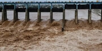 پنجاب میں سیلابی صورتحال سنگین،دریائے سندھ میں سیلاب کب داخل ہوگا؟ فلڈ فورکاسٹنگ ڈویژن کی سیلابی ریلہ