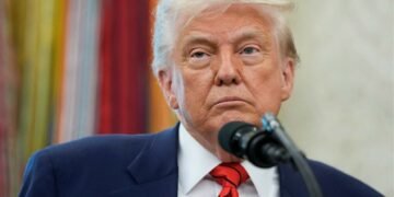 “ایسا لگتا ہے کہ ہم نے بھارت اور روس کو چین کے حوالے کر دیا ہے”: سابق امریکی صدر ٹرمپ کا تبصرہ