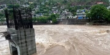 بھارت کی جانب سے دریائے ستلج پر اونچے درجے کے سیلاب کی اطلاع، 9 اضلاع میں ہائی الرٹ جاری