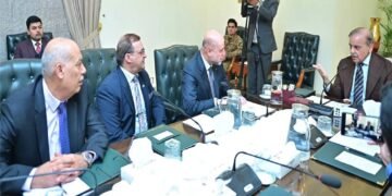 پاکستان فلسطین کے شانہ بشانہ ہے: وزیراعظم سے فلسطینی وفد کی ملاقات