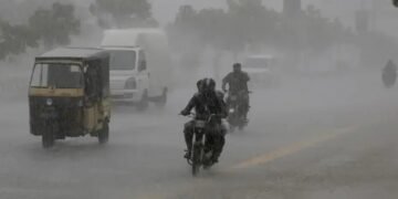 کراچی میں کل شدید بارش سے حالات خراب ہو سکتے ہیں:محکمہ موسمیات