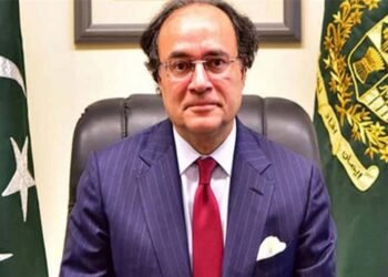 وفاقی حکومت کے پہلے 20 ماہ کے قرض کی تفصیلات سامنے آ گئیں