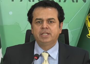 ملک مخالف سوشل میڈیا ٹرینڈز میں ملوث افراد کے خلاف قانونی کارروائی ہوگی، طلال چوہدری