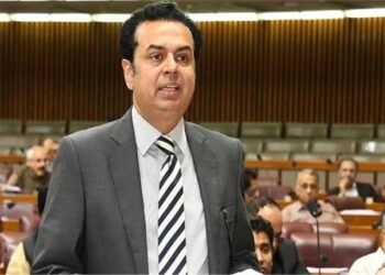 لاہور لندن سے زیادہ محفوظ ہے، وزیرِ مملکت طلال چوہدری کا دعویٰ