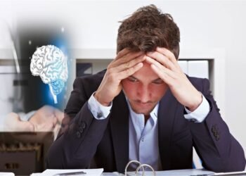 درمیانی عمر میں دماغ کو جوان رکھنے کے لیے یہ آسان عادت آج ہی اپنائیں