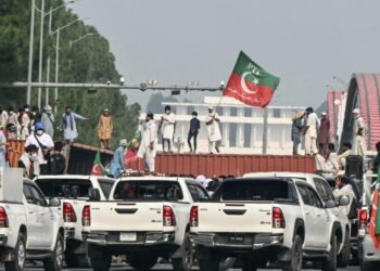 پی ٹی آئی نے بڑے احتجاج کی تیاریاں تیز کر دیں، سہیل آفریدی کے لیے خصوصی کنٹینر تیار