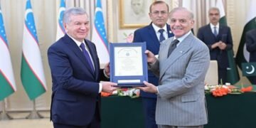 وزیراعظم کا پاکستان اور ازبکستان کے درمیان تجارت 2 ارب ڈالر تک بڑھانے کے عزم کا اظہار