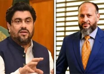 خاتون سے ہراسانی کا الزام: گورنر سندھ نے کے الیکٹرک کے سی ای او کے خلاف صوبائی محتسب کا فیصلہ کالعدم قرار دے دیا